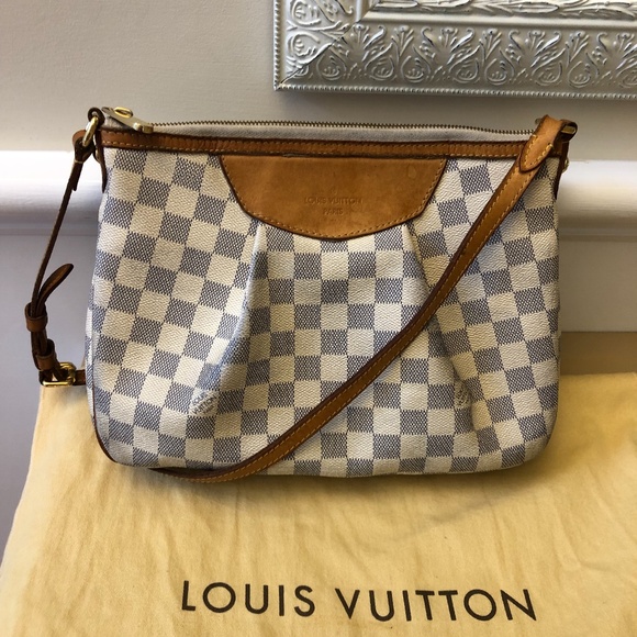 Louis Vuitton Handbags - Louis Vuitton Siracusa Cross body